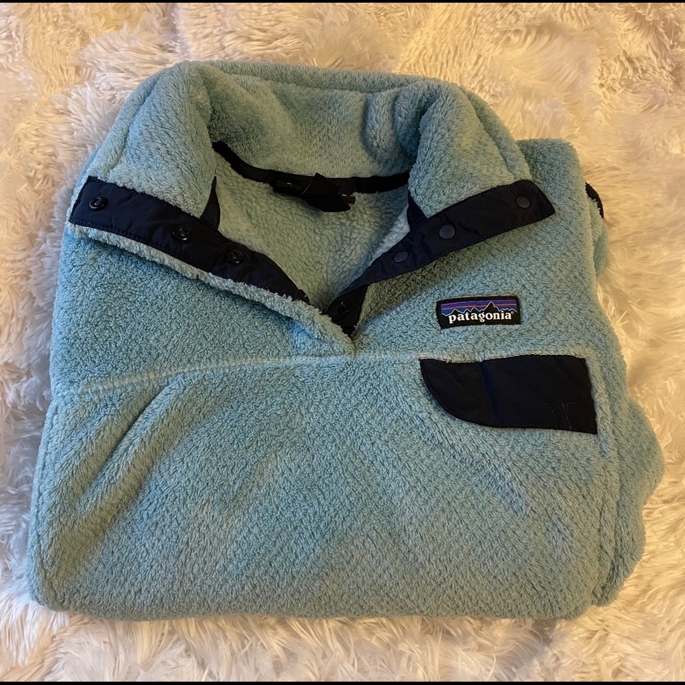 Light blue Patagonia pullover